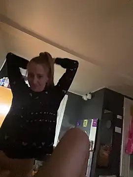 jerjenn online show from April 11, 10:41 am