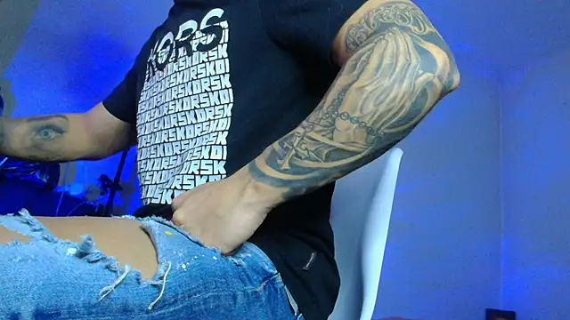 XanderCage99 online show from November 27, 6:50 am