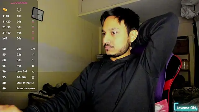 Snapshot of fuckkboy101 chatting on January 31, 8:33 pm fuckkboy101 online show from January 31, 8:33 pm