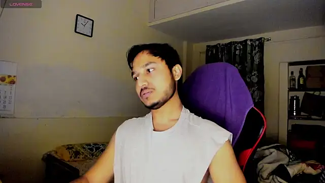 Snapshot of fuckkboy101 chatting on February 26, 4:24 pm fuckkboy101 online show from February 26, 4:24 pm