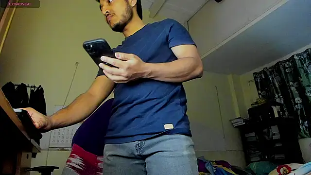 Snapshot of fuckkboy101 chatting on February 25, 5:04 pm fuckkboy101 online show from February 25, 5:04 pm