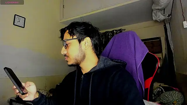 Snapshot of fuckkboy101 chatting on January 11, 2:15 pm fuckkboy101 online show from January 11, 2:15 pm
