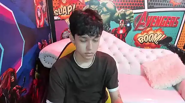 Snapshot of jisuscat chatting on January 22, 7:45 pm jisuscat online show from January 22, 7:45 pm