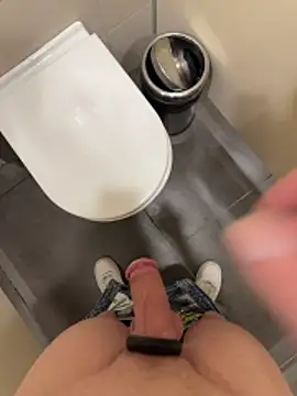 verici34 online show from February 22, 5:36 pm