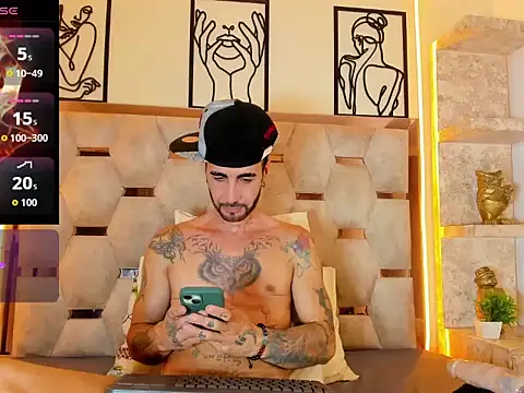 Lancelot Benwick online show from October 23, 10:46 pm