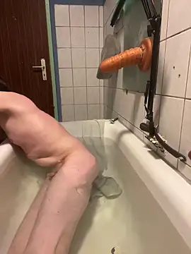 Bigblackdildo06 online show from April 1, 12:01 am