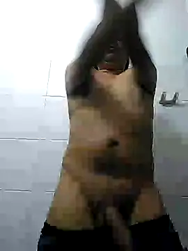 Snapshot of escorpio50jt chatting on February 6, 2:11 am escorpio50jt online show from February 6, 2:11 am