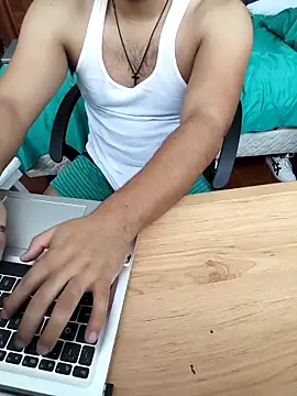 pitorico bb online show from April 24, 5:48 pm