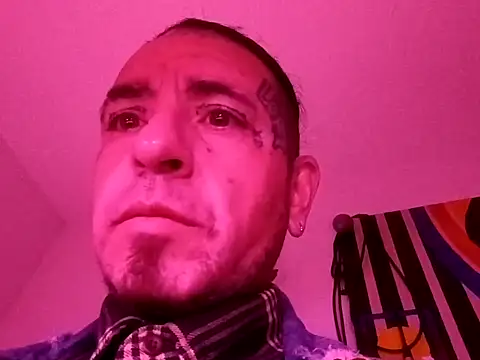 justthetip4209 online show from October 4, 6:07 am