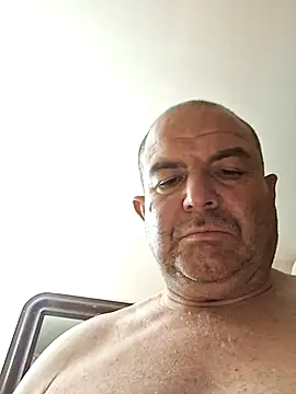 hesjustafriend online show from May 25, 1:56 am