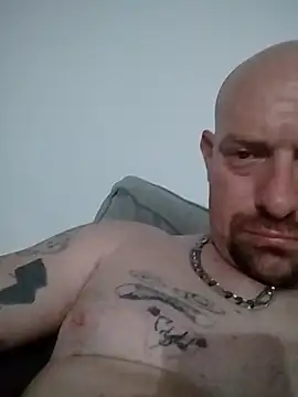 jayjay198080 online show from February 6, 2:15 pm