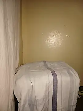 Dube501 online show from October 4, 5:40 pm