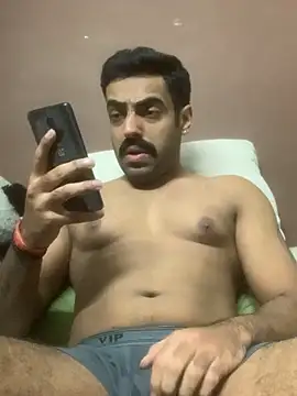 vaibhavchugh38 online show from January 14, 3:15 pm