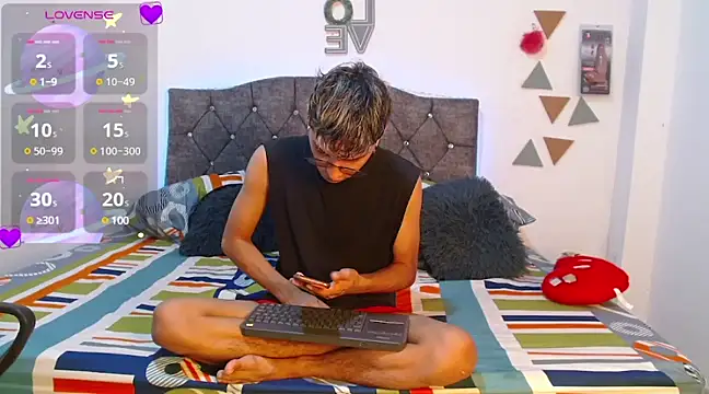 andrew willyams online show from January 29, 4:19 pm