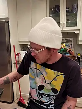 SoxxyNsh online show from March 26, 5:11 am