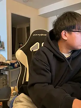 HHAARRYYXXL online show from January 30, 4:13 pm