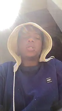 snotLoud online show from March 3, 9:50 am