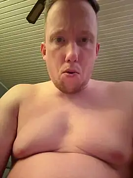 Sklavesucht2025 online show from April 17, 1:30 am