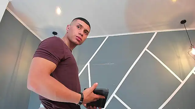 bruno cavalli online show from March 16, 5:28 pm