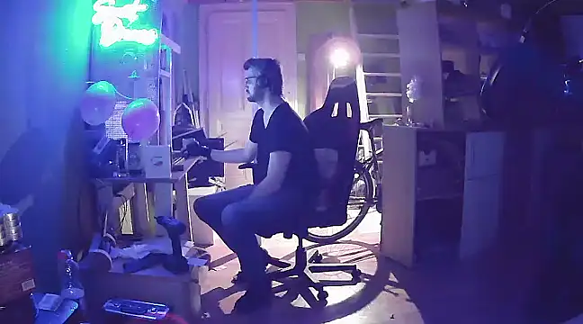 stary-w-kalesonach online show from March 15, 9:38 pm