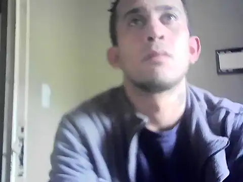 EstebanAkyLu online show from May 20, 4:46 pm