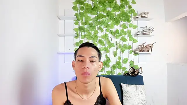 JackeOwens online show from April 18, 12:28 pm