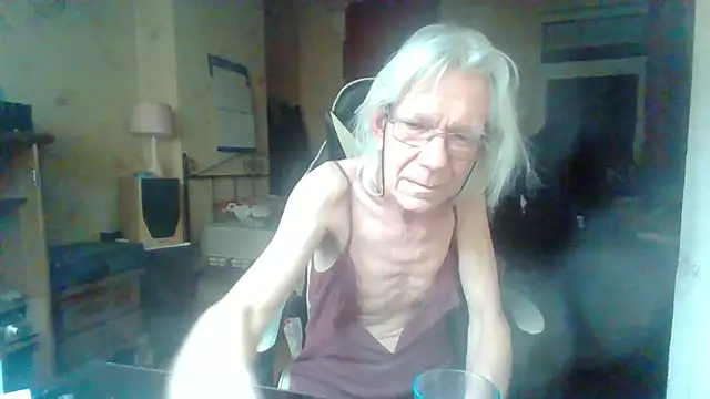 rosanetrav online show from January 11, 12:26 am