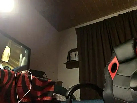 Nooneisthis online show from October 24, 7:21 am