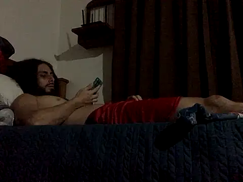 Nooneisthis online show from November 11, 5:01 am