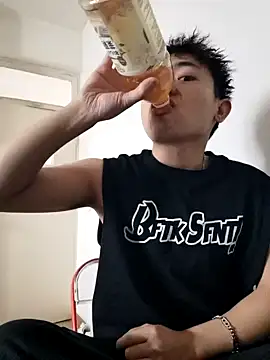 zxc78911 online show from February 3, 6:00 am