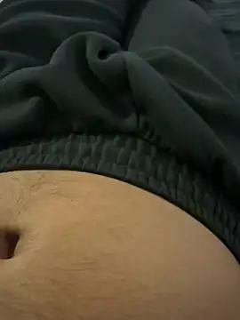 Snapshot of damien020 chatting on February 9, 5:22 pm damien020 online show from February 9, 5:22 pm