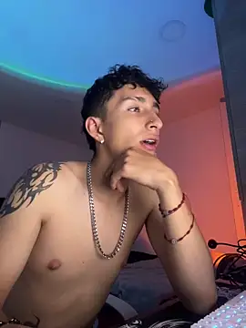 iKrofur online show from February 1, 7:36 am