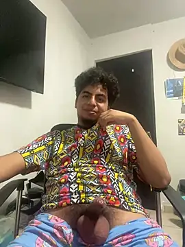 FantasiosoAntony online show from June 18, 9:14 am
