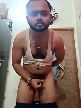 guavam65 online show from March 28, 6:52 pm