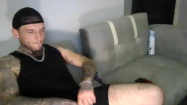 cruz815 online show from November 28, 2:48 am