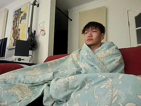 ChaseMl online show from March 19, 4:24 pm