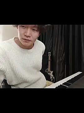 ChaseMl online show from December 1, 5:16 pm