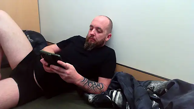 Chester 2006 online show from March 2, 8:57 pm