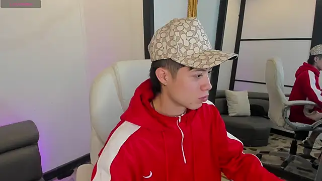 marcuscollins1  online show from March 20, 1:26 pm