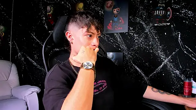 marcuscollins1  online show from February 18, 2:49 pm