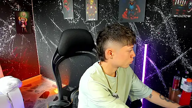 marcuscollins1  online show from March 3, 2:31 pm