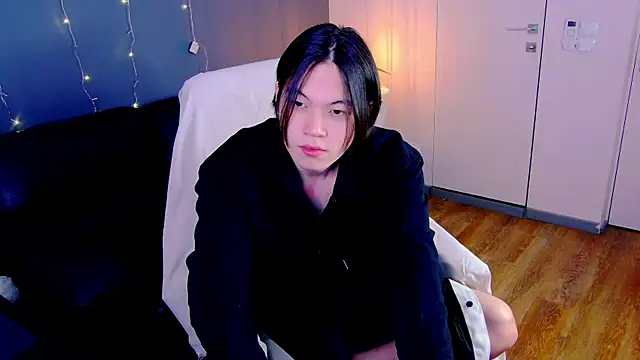 Snapshot of just_gay_ chatting on February 4, 1:16 pm just gay online show from February 4, 1:16 pm