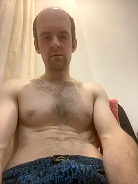 LynnAhNight online show from October 23, 3:43 am