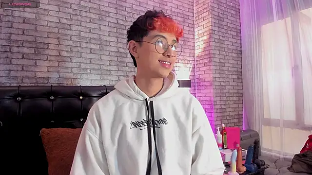 Allen Starck online show from February 23, 7:59 pm