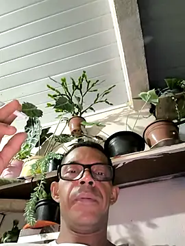 Renato571 online show from April 26, 1:03 am