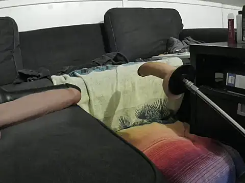 YourLoveBoyKevin online show from December 4, 1:23 am