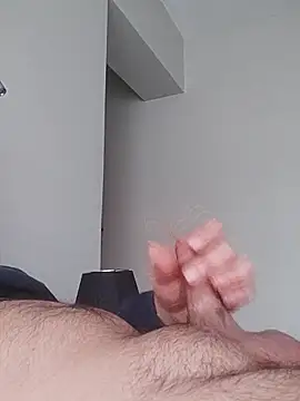 emremodel online show from March 24, 2:44 pm