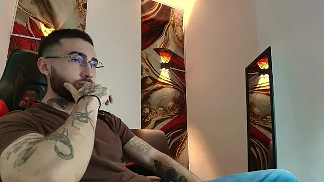 Luke davis01 online show from September 23, 1:10 pm