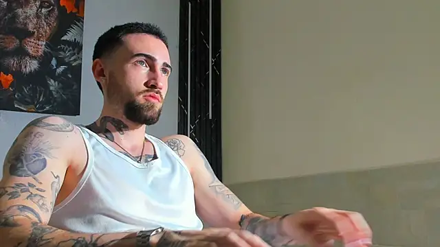 Luke davis01 online show from March 1, 1:07 pm