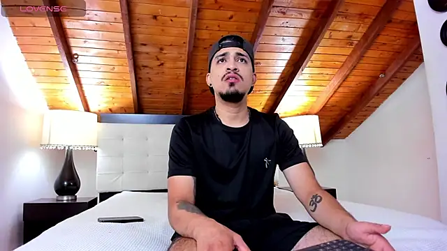 Sebastian Berne online show from November 17, 7:17 pm